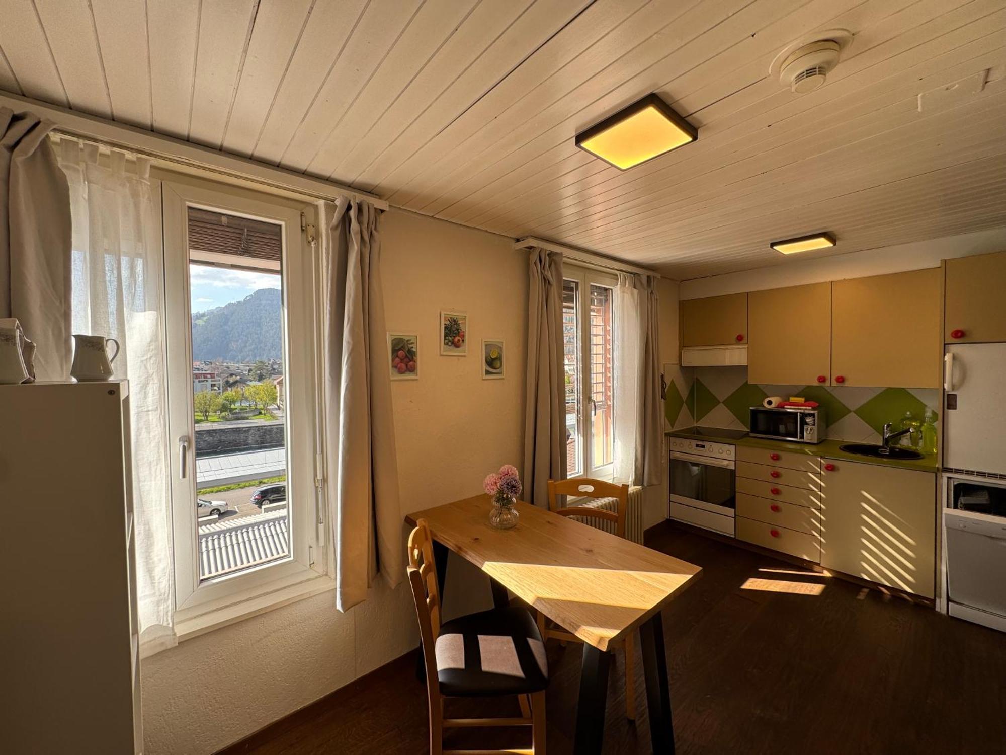 Downtown Apartments Interlaken Room photo